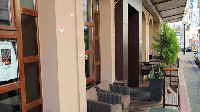 <b>Kyriad Vichy Hotel Exterior</b>. Images powered by <a href="https://iceportal.shijigroup.com/" title="IcePortal" target="_blank">IcePortal</a>.