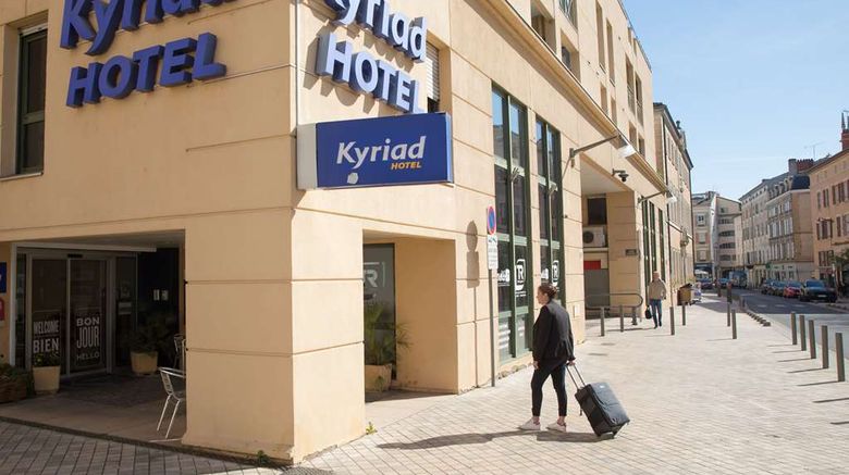 <b>Hotel Kyriad Villefranche Sur Saone Exterior</b>. Images powered by <a href="https://iceportal.shijigroup.com/" title="IcePortal" target="_blank">IcePortal</a>.