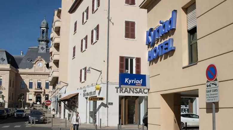 <b>Hotel Kyriad Villefranche Sur Saone Exterior</b>. Images powered by <a href="https://iceportal.shijigroup.com/" title="IcePortal" target="_blank">IcePortal</a>.