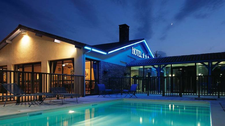 <b>Kyriad Prestige Hotel Bordeaux/Merignac Exterior</b>. Images powered by <a href="https://iceportal.shijigroup.com/" title="IcePortal" target="_blank">IcePortal</a>.