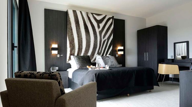 Kyriad Prestige Lyon Saint Priest Suite