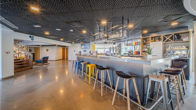 <b>Campanille Montpellier Ouest Croix Restaurant</b>. Images powered by <a href="https://iceportal.shijigroup.com/" title="IcePortal" target="_blank">IcePortal</a>.