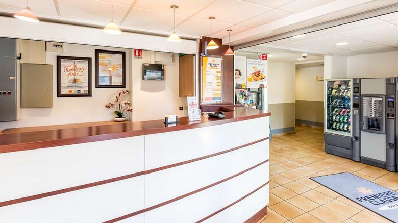 <b>Premiere Classe Annecy Nord - Epagny Restaurant</b>. Images powered by <a href="https://iceportal.shijigroup.com/" title="IcePortal" target="_blank">IcePortal</a>.