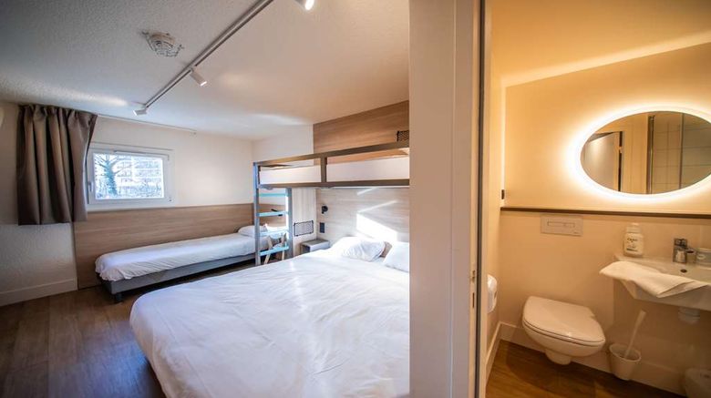 <b>Premiere Classe Annecy Sud-Cran Grevrier Room</b>. Images powered by <a href="https://iceportal.shijigroup.com/" title="IcePortal" target="_blank">IcePortal</a>.