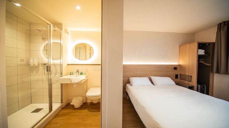 <b>Premiere Classe Annecy Sud-Cran Grevrier Room</b>. Images powered by <a href="https://iceportal.shijigroup.com/" title="IcePortal" target="_blank">IcePortal</a>.