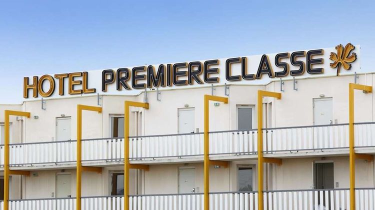 Premiere Classe Avignon-Courtine Exterior