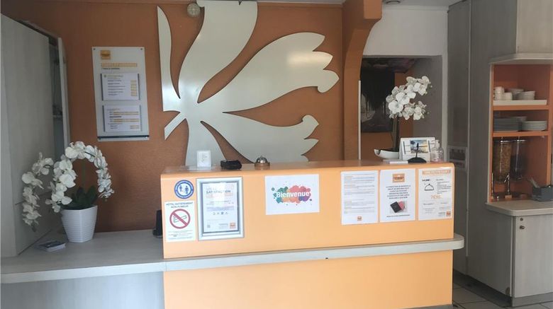 <b>Premiere Classe Avignon-Courtine Lobby</b>. Images powered by <a href="https://iceportal.shijigroup.com/" title="IcePortal" target="_blank">IcePortal</a>.