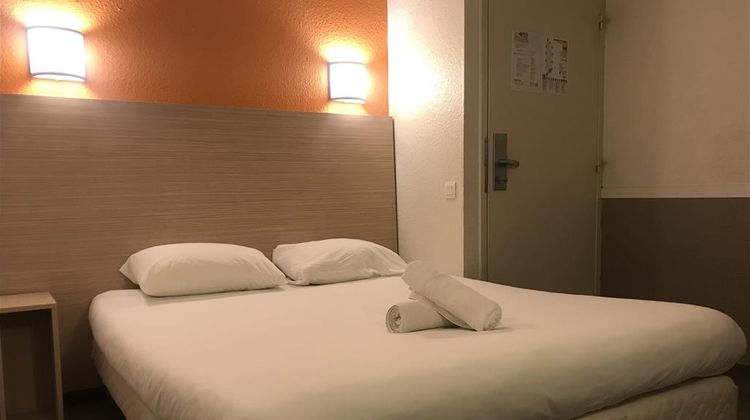 Premiere Classe Avignon-Courtine Room