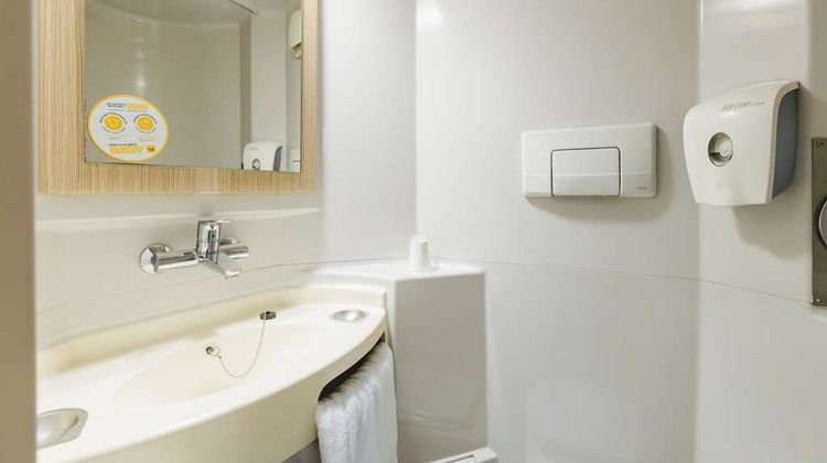 Hotel Premiere Classe Beauvais Room