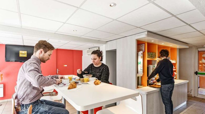 <b>Hotel Premiere Classe Besancon - Ecole V Restaurant</b>. Images powered by <a href="https://iceportal.shijigroup.com/" title="IcePortal" target="_blank">IcePortal</a>.