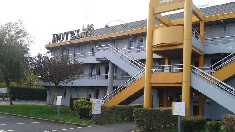 <b>Premiere Classe Hotel Caen  Mondeville Exterior</b>. Images powered by <a href="https://iceportal.shijigroup.com/" title="IcePortal" target="_blank">IcePortal</a>.