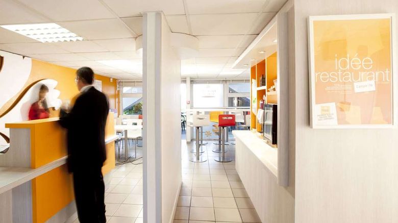 <b>Premiere Classe Hotel Caen  Mondeville Lobby</b>. Images powered by <a href="https://iceportal.shijigroup.com/" title="IcePortal" target="_blank">IcePortal</a>.