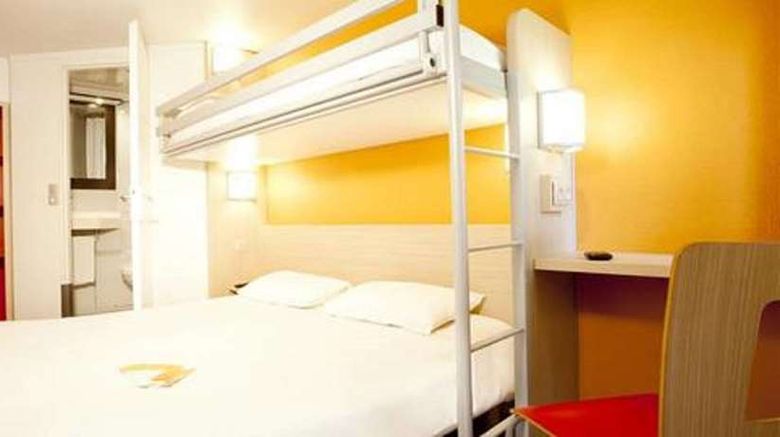 <b>Premiere Classe Hotel Caen  Mondeville Room</b>. Images powered by <a href="https://iceportal.shijigroup.com/" title="IcePortal" target="_blank">IcePortal</a>.