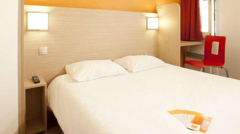 <b>Premiere Classe Hotel Caen  Mondeville Room</b>. Images powered by <a href="https://iceportal.shijigroup.com/" title="IcePortal" target="_blank">IcePortal</a>.