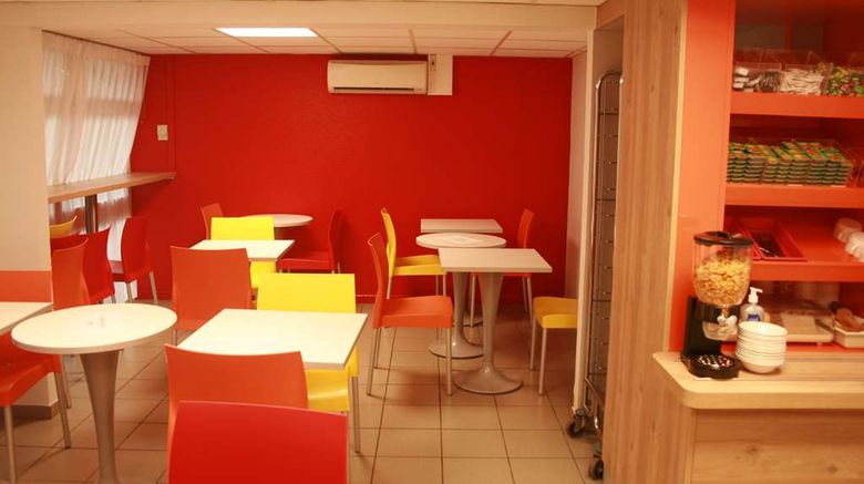<b>Hotel Premiere Classe Lobby</b>. Images powered by <a href="https://iceportal.shijigroup.com/" title="IcePortal" target="_blank">IcePortal</a>.