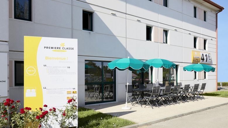 <b>Premiere Classe Chalon-Sur-Saone Exterior</b>. Images powered by <a href="https://iceportal.shijigroup.com/" title="IcePortal" target="_blank">IcePortal</a>.