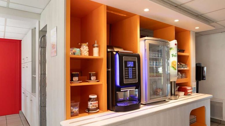 <b>Premiere Classe Chalons-en-Champagne Restaurant</b>. Images powered by <a href="https://iceportal.shijigroup.com/" title="IcePortal" target="_blank">IcePortal</a>.