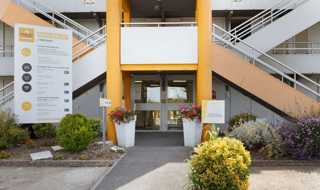 Premiere Classe Chalons-en-Champagne Exterior