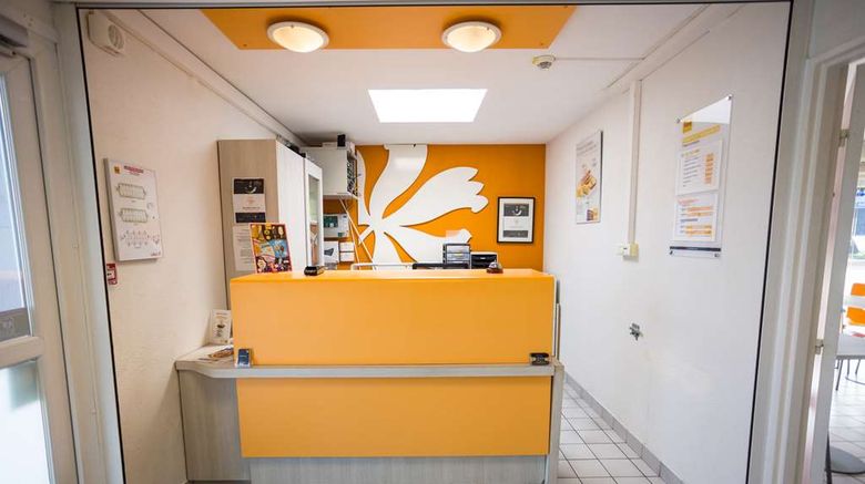 <b>Premiere Classe Cherbourg Tourlaville Lobby</b>. Images powered by <a href="https://iceportal.shijigroup.com/" title="IcePortal" target="_blank">IcePortal</a>.