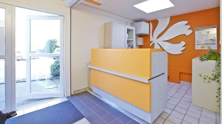 <b>Premiere Classe Cherbourg Tourlaville Lobby</b>. Images powered by <a href="https://iceportal.shijigroup.com/" title="IcePortal" target="_blank">IcePortal</a>.