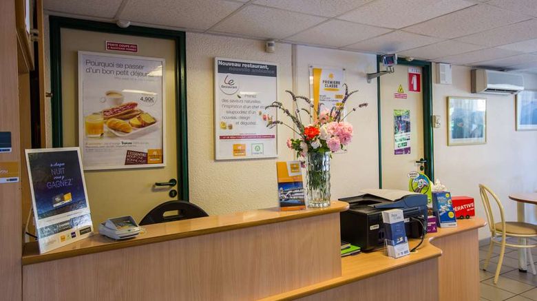 <b>Ibis Budget Clermont Fd Brezet Lobby</b>. Images powered by <a href="https://iceportal.shijigroup.com/" title="IcePortal" target="_blank">IcePortal</a>.