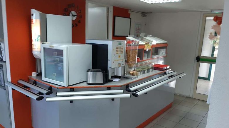 <b>Hotel Premiere Classe Compiegne - Jaux Restaurant</b>. Images powered by <a href="https://iceportal.shijigroup.com/" title="IcePortal" target="_blank">IcePortal</a>.
