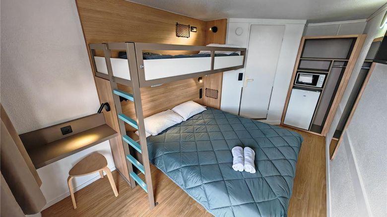 <b>Hotel Premiere Classe Compiegne - Jaux Room</b>. Images powered by <a href="https://iceportal.shijigroup.com/" title="IcePortal" target="_blank">IcePortal</a>.