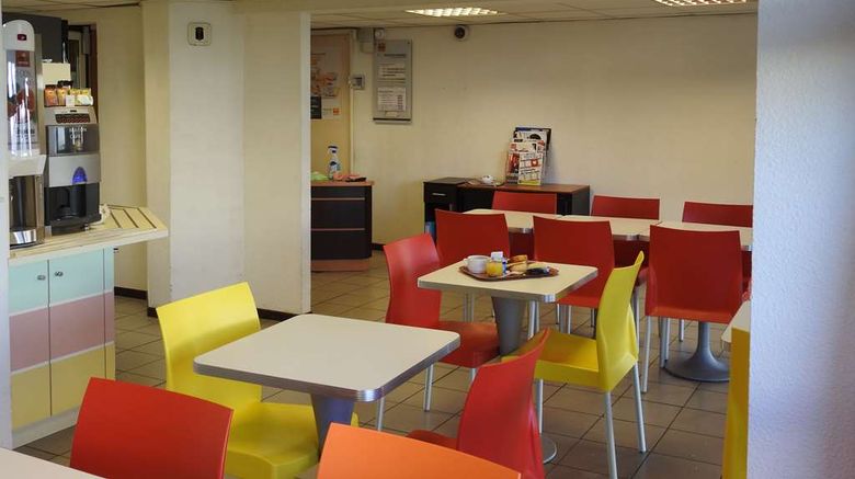 <b>Premiere Classe Conflans-Sainte-Honorine Restaurant</b>. Images powered by <a href="https://iceportal.shijigroup.com/" title="IcePortal" target="_blank">IcePortal</a>.