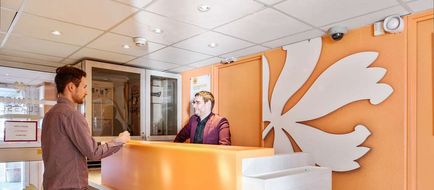 Hotel Premiere Classe Lobby