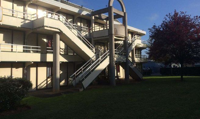 Premiere Classe Evreux Exterior