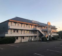 Hotel Premiere Classe Honfleur Exterior