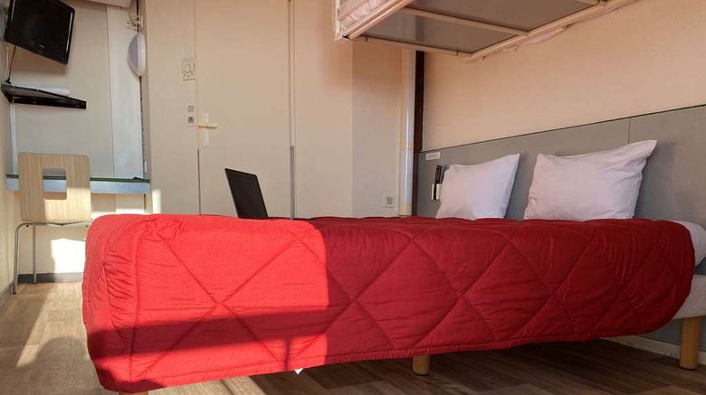 <b>Premiere Classe La Rochelle Sud-Angoulin Room</b>. Images powered by <a href="https://iceportal.shijigroup.com/" title="IcePortal" target="_blank">IcePortal</a>.