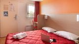 Premiere Classe La Ville-Du-Bois Room