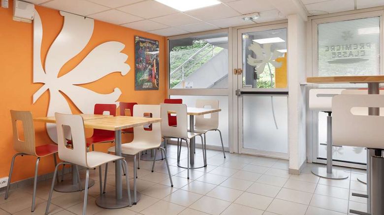 <b>Premiere Classe La Ville-Du-Bois Restaurant</b>. Images powered by <a href="https://iceportal.shijigroup.com/" title="IcePortal" target="_blank">IcePortal</a>.