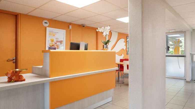 <b>Premiere Classe La Ville-Du-Bois Lobby</b>. Images powered by <a href="https://iceportal.shijigroup.com/" title="IcePortal" target="_blank">IcePortal</a>.