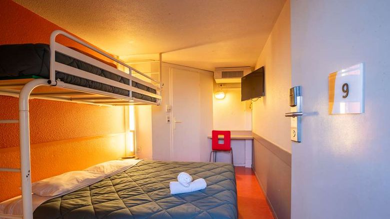 <b>Hotel Premiere Classe Room</b>. Images powered by <a href="https://iceportal.shijigroup.com/" title="IcePortal" target="_blank">IcePortal</a>.