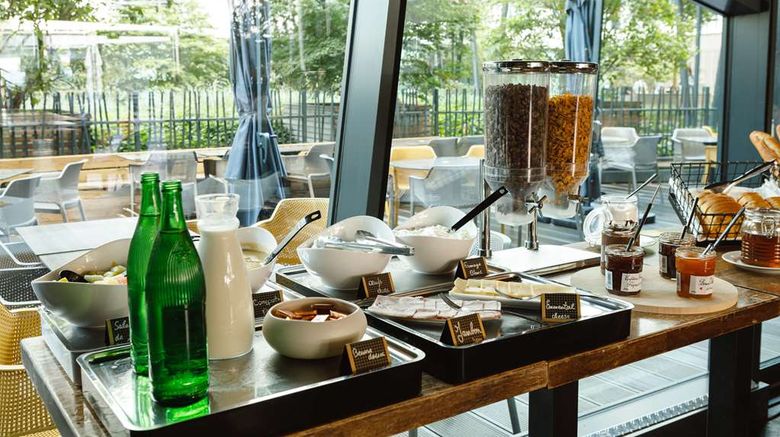 <b>Premiere Classe Lyon Centre Restaurant</b>. Images powered by <a href="https://iceportal.shijigroup.com/" title="IcePortal" target="_blank">IcePortal</a>.