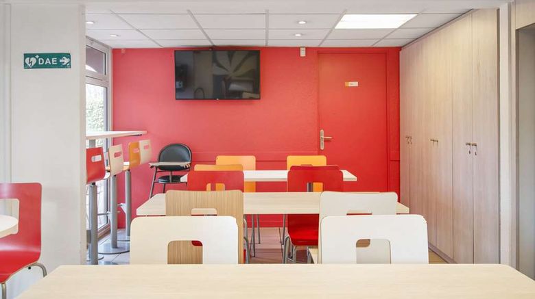 <b>Premiere Classe Lyon Est - Bron Eurexpo Restaurant</b>. Images powered by <a href="https://iceportal.shijigroup.com/" title="IcePortal" target="_blank">IcePortal</a>.