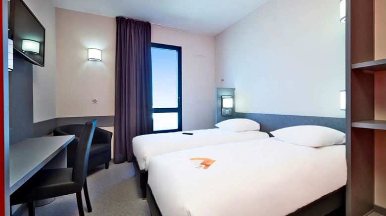 <b>Premiere Classe Lyon Est - Saint Priest Room</b>. Images powered by <a href="https://iceportal.shijigroup.com/" title="IcePortal" target="_blank">IcePortal</a>.