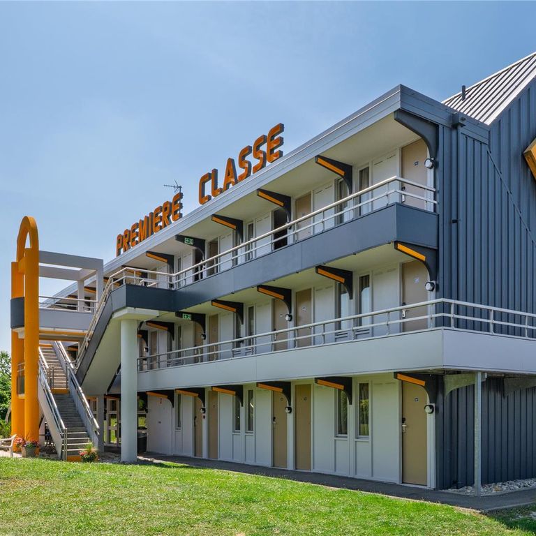Premiere Classe Lyon Sud - Chasse Sur