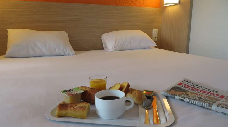 <b>Hotel Premiere Classe Room</b>. Images powered by <a href="https://iceportal.shijigroup.com/" title="IcePortal" target="_blank">IcePortal</a>.