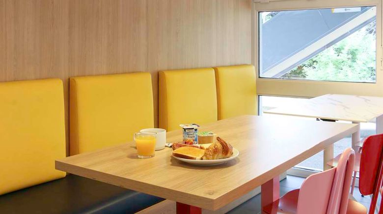 <b>Premiere Classe Marseille - Vitrolles Anjoly Restaurant</b>. Images powered by <a href="https://iceportal.shijigroup.com/" title="IcePortal" target="_blank">IcePortal</a>.