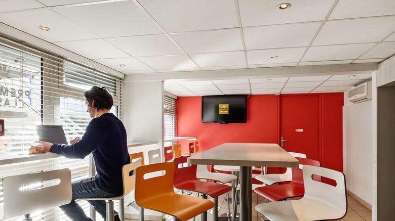 <b>Hotel Premiere Classe Marseille Est - La Restaurant</b>. Images powered by <a href="https://iceportal.shijigroup.com/" title="IcePortal" target="_blank">IcePortal</a>.