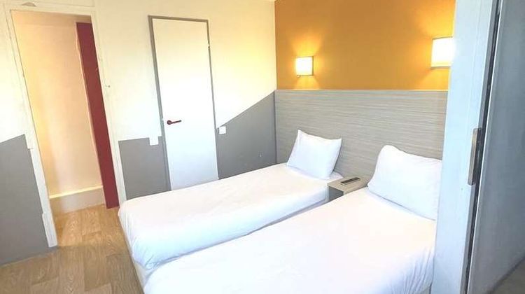 Ibis Styles Marseille St-Charles Room