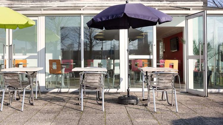 Premiere Classe Maubeuge Exterior