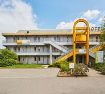 Premiere Classe Melun Senart Exterior