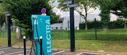 Premiere Classe Melun Senart Exterior