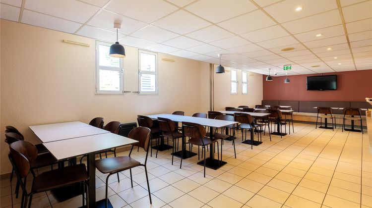 Premiere Classe MLV St Thibault des Vign Restaurant