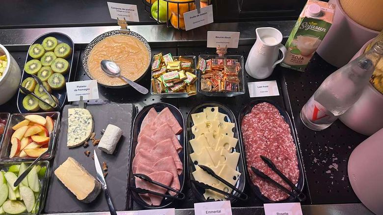 <b>Premiere Classe Nantes Est St Sebastien Restaurant</b>. Images powered by <a href="https://iceportal.shijigroup.com/" title="IcePortal" target="_blank">IcePortal</a>.