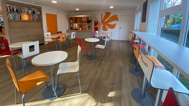 <b>Premiere Classe Nantes Sud Reze Arpt Restaurant</b>. Images powered by <a href="https://iceportal.shijigroup.com/" title="IcePortal" target="_blank">IcePortal</a>.
